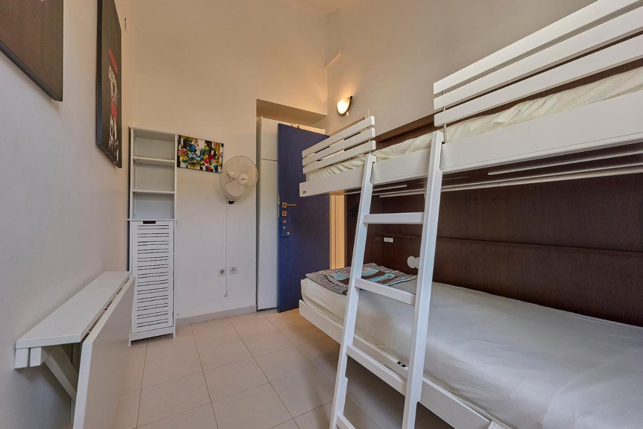 Villa Unique Sur La Plage Pour Des Vacances Inoubliables En Famille Ou Entre Amis Pour 10 Personnes Slatine Exteriör bild