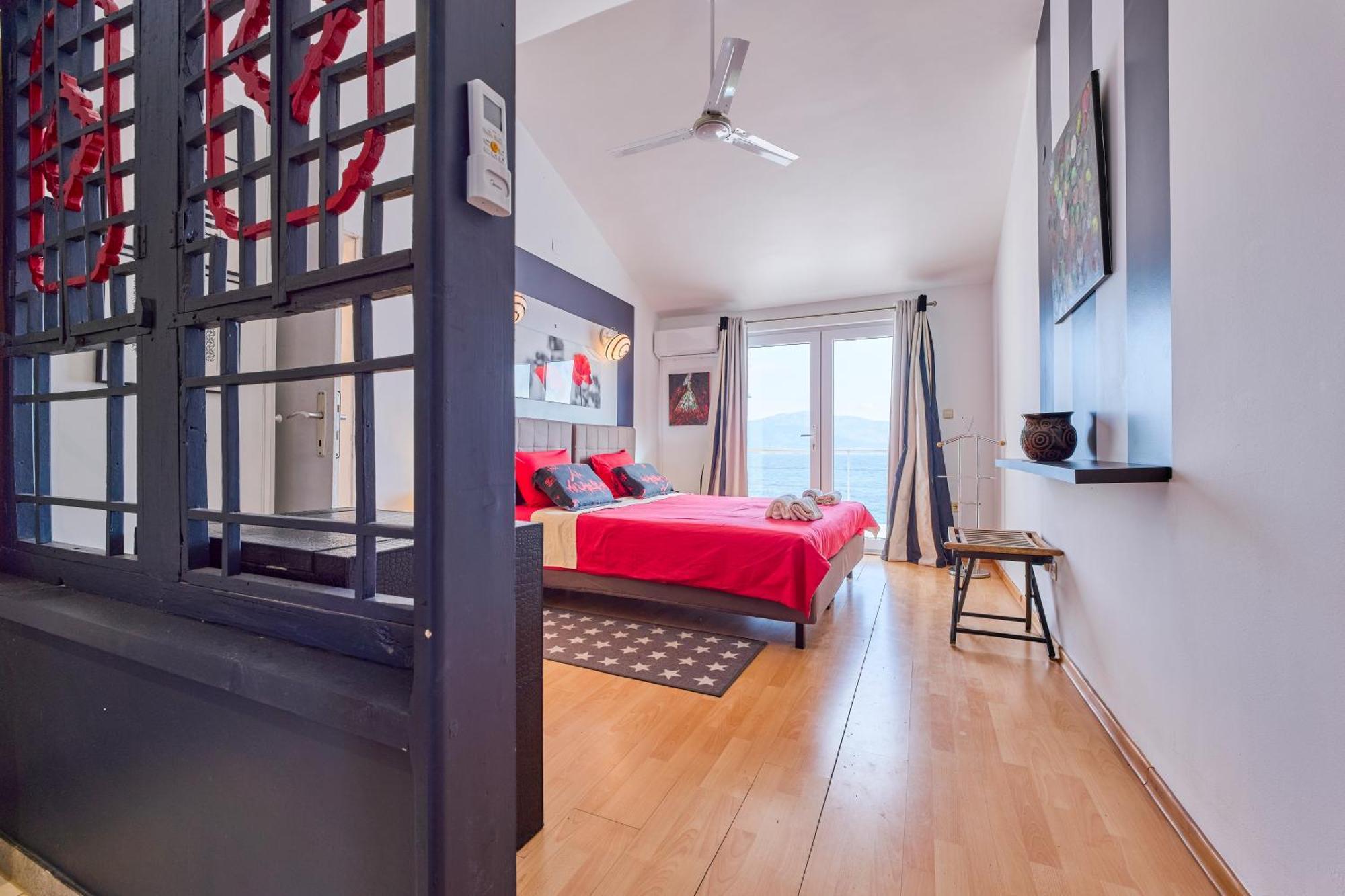 Villa Unique Sur La Plage Pour Des Vacances Inoubliables En Famille Ou Entre Amis Pour 10 Personnes Slatine Exteriör bild